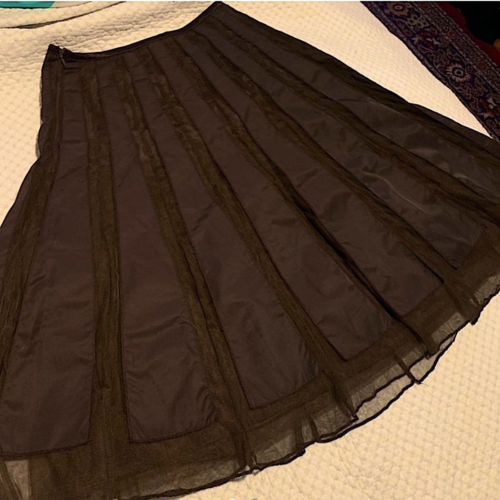 Vintage Tulle Brown Mid Length Skirt!